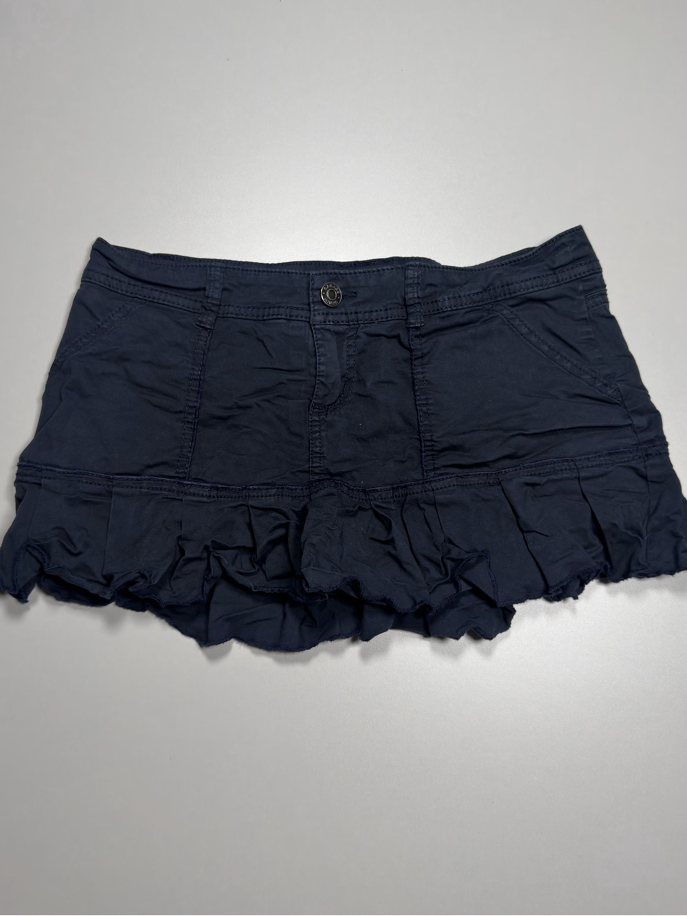 Garage Navy Ruffle Hem Skort women’s XS